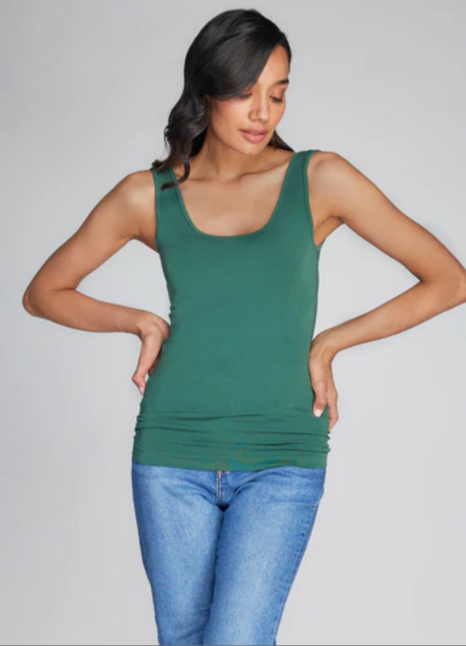 Bamboo Scoop Tank  Pine – Twisted Label Boutique